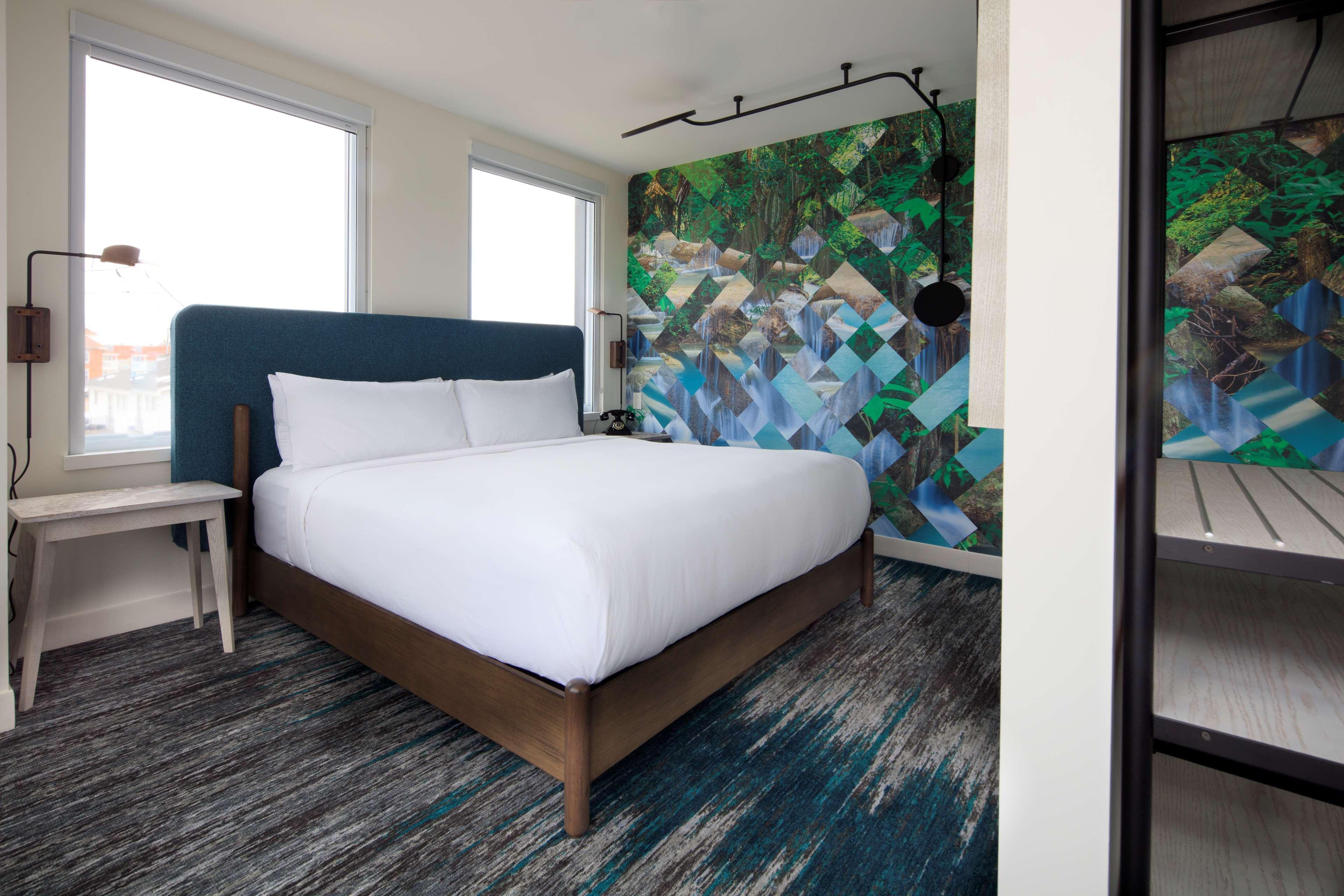Canvas Moncton, Tapestry Collection By Hilton Екстериор снимка