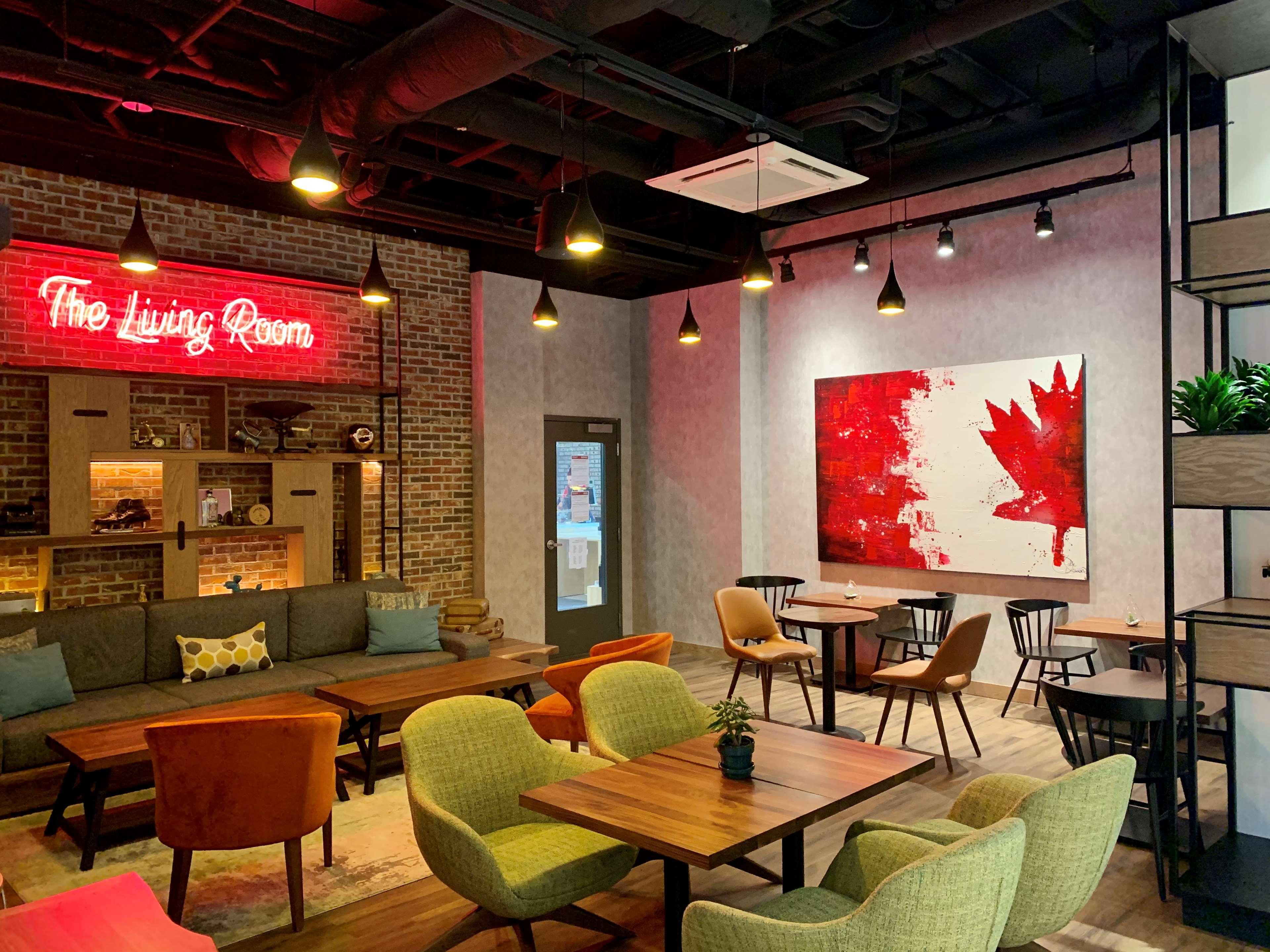 Canvas Moncton, Tapestry Collection By Hilton Екстериор снимка